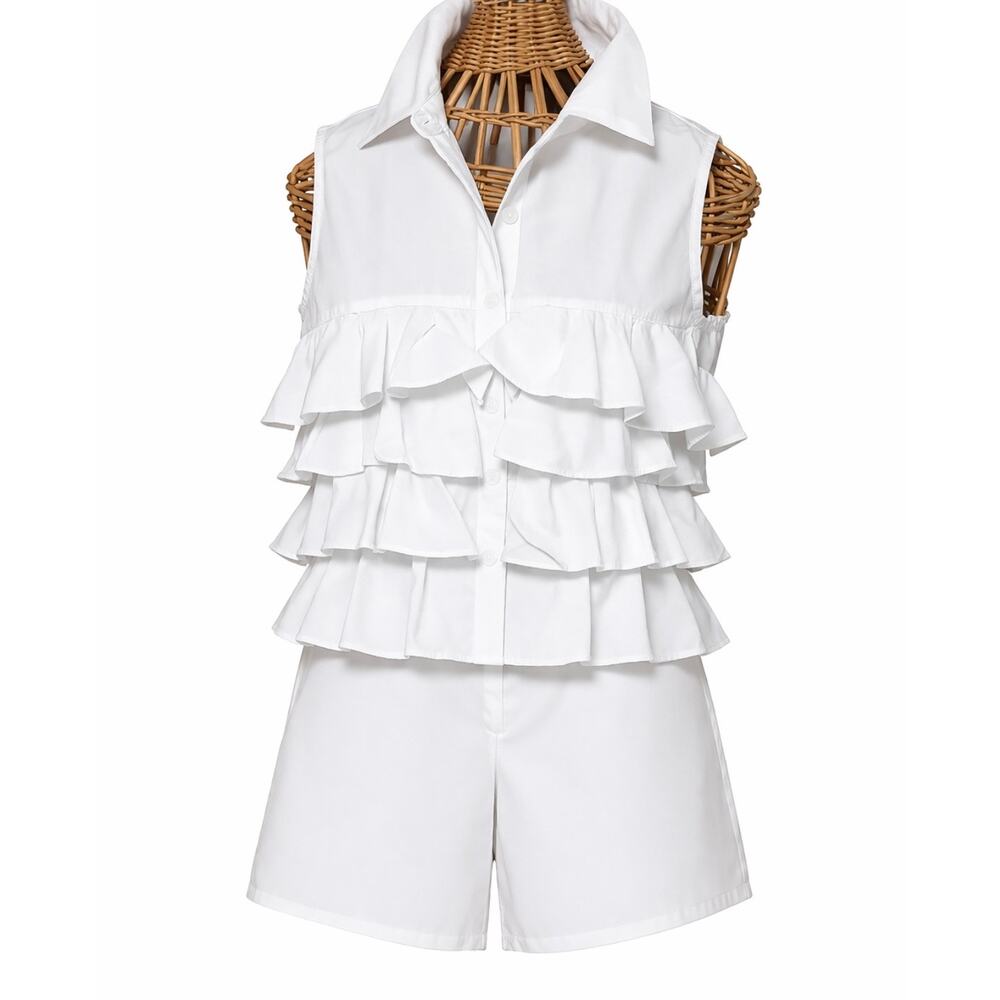 Gracia White Sleeveless Ruffle Blouse NWT Size Small